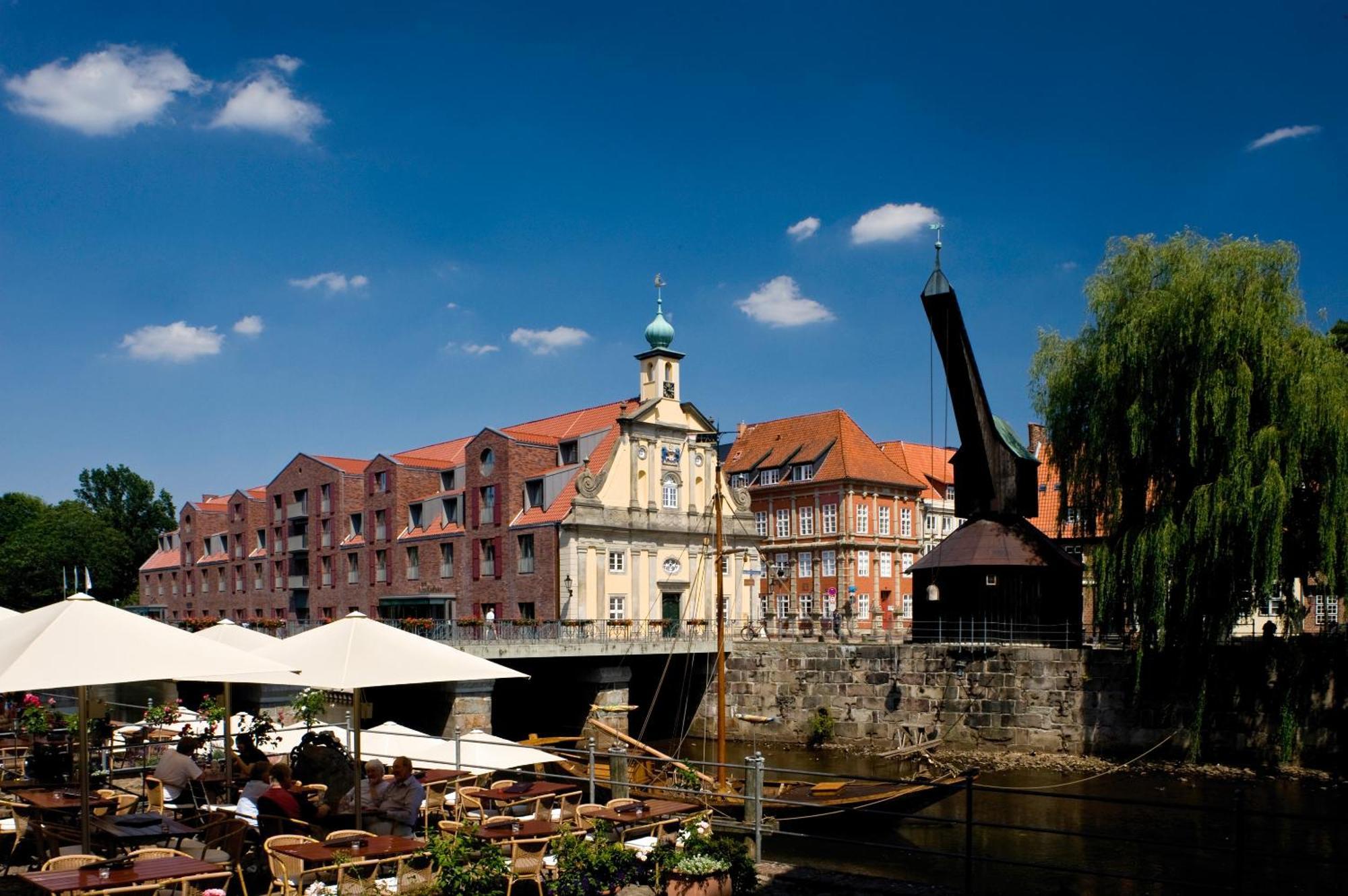 Dormero Hotel Altes Kaufhaus Lueneburg ภายนอก รูปภาพ
