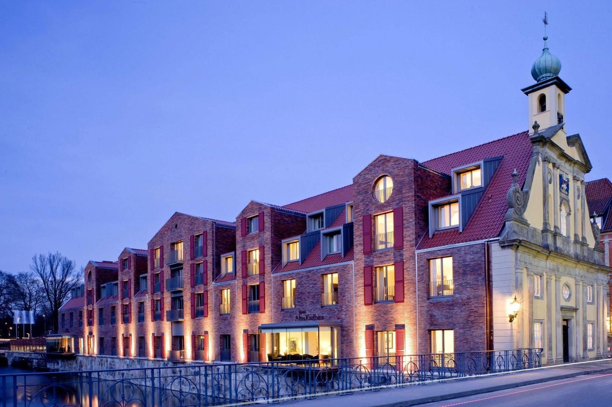 Dormero Hotel Altes Kaufhaus Lueneburg ภายนอก รูปภาพ