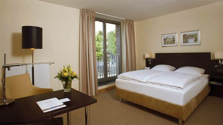 Dormero Hotel Altes Kaufhaus Lueneburg ภายนอก รูปภาพ