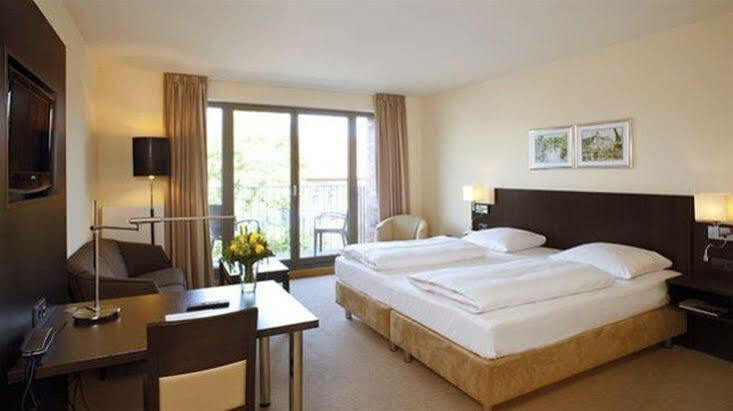 Dormero Hotel Altes Kaufhaus Lueneburg ภายนอก รูปภาพ